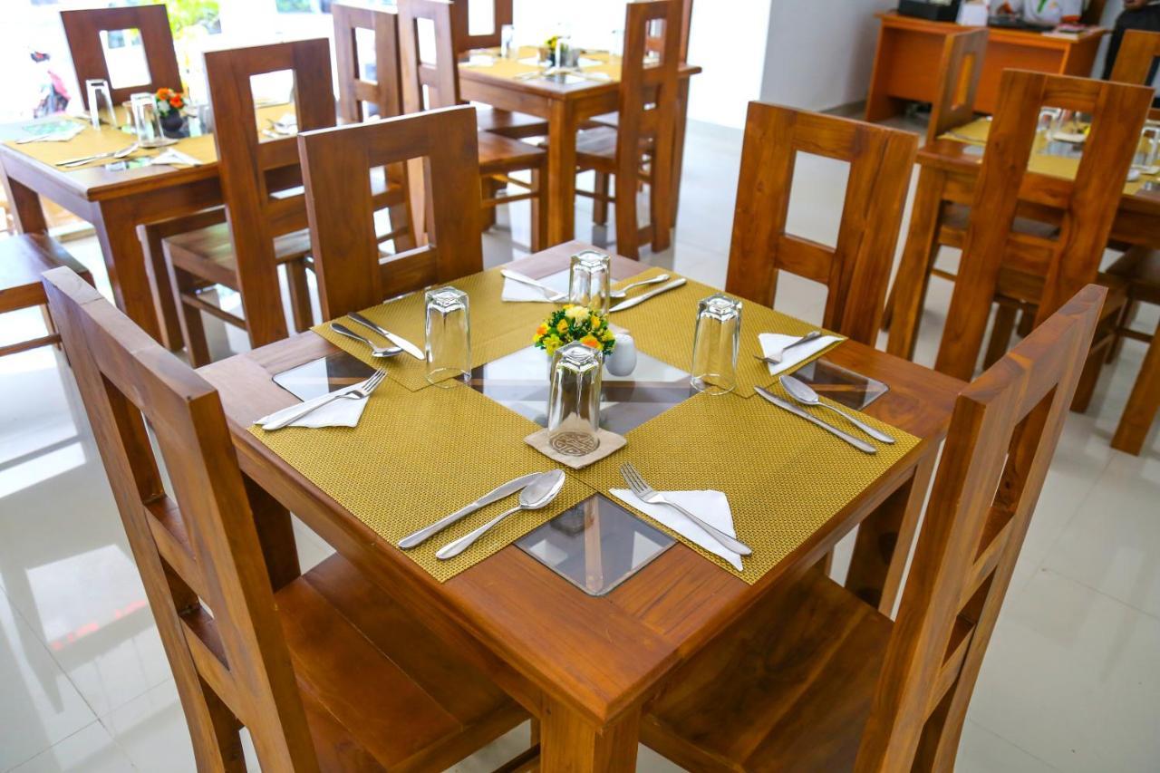 Citrus Cafe & Restaurant Kandy Exterior foto